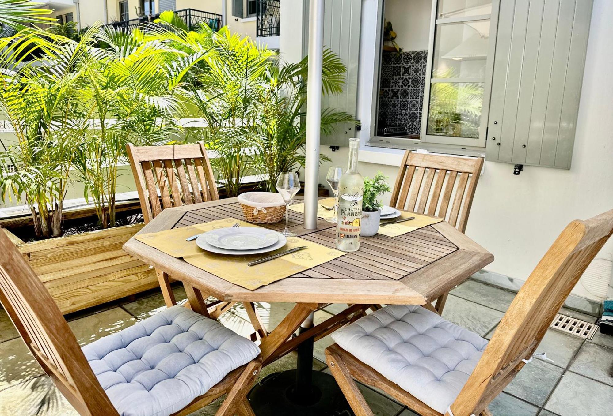 Le Coeur Daisy'L Saint Denis Centre Apartment Ngoại thất bức ảnh